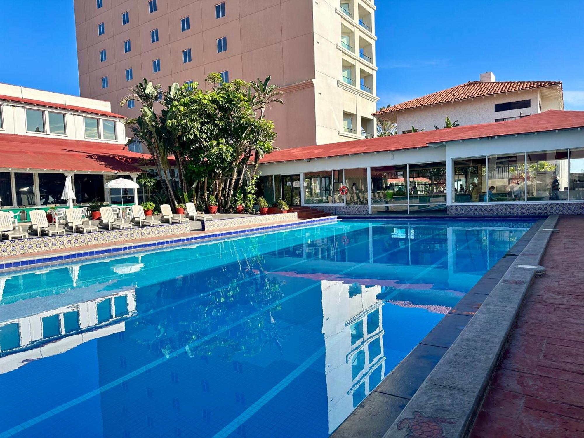 Rosarito Beach Hotel Exterior photo